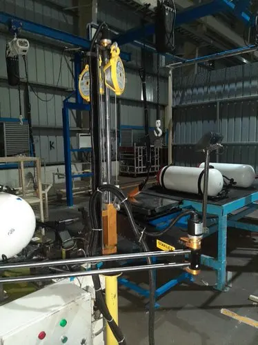 Assembly station of the encoder SPM with tooling
